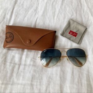 Ray-Ban Gold/Light Blue Large Aviator RB3025